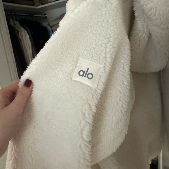 ALO JACKET WHITE SIZE XS - Picture 2 of 4